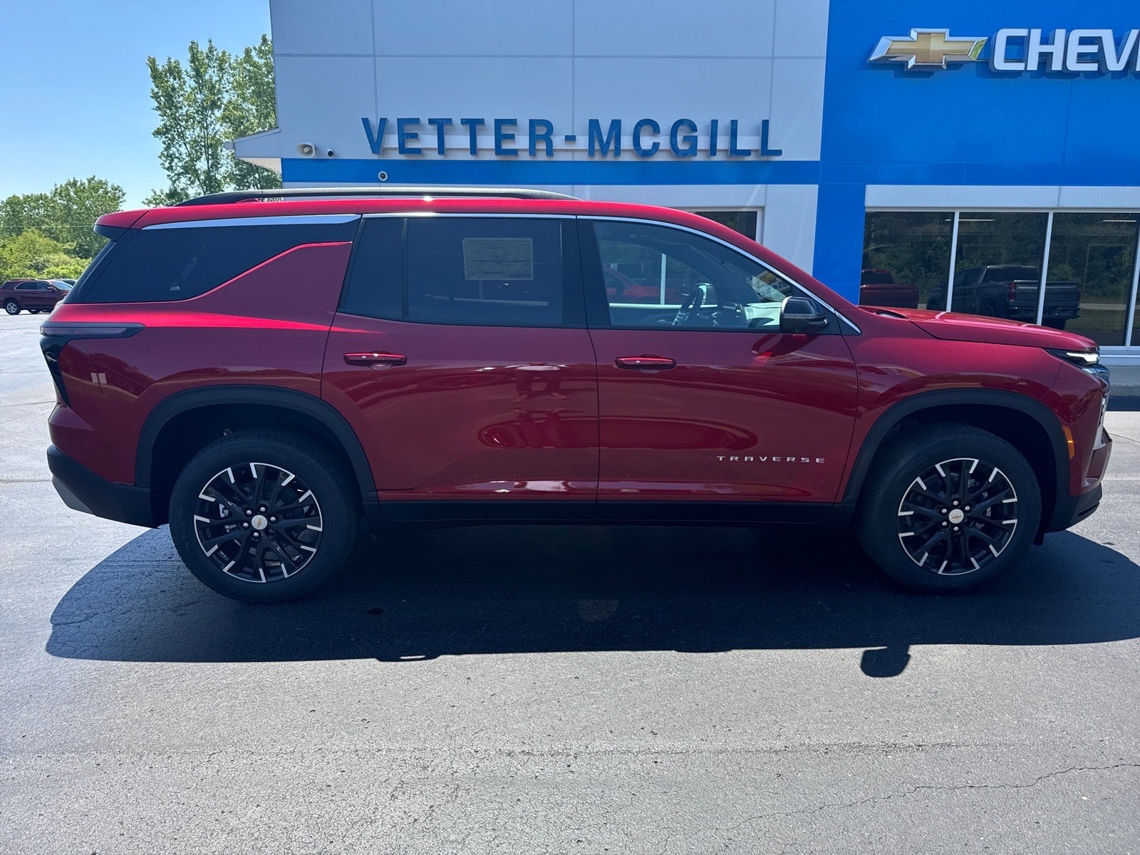 2026 Chevrolet Traverse — side profile view